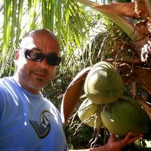 Meet your Posher, Raymond